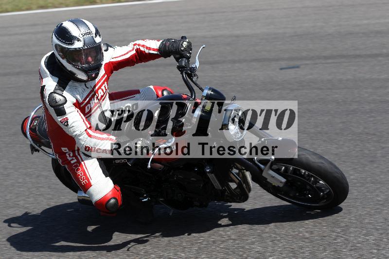 Archiv-2022/40 18.07.2022 Plüss Moto Sport ADR/Einsteiger/3